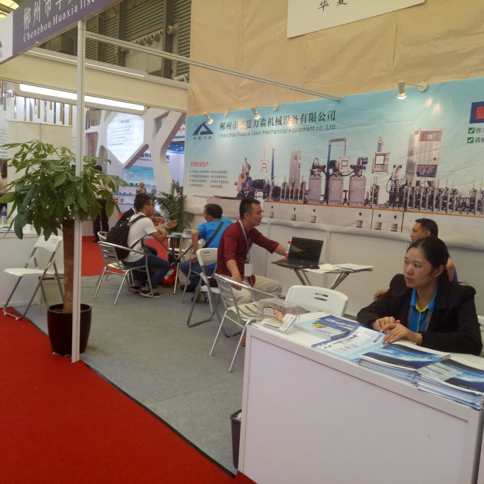 不銹鋼制管機(jī),制管設(shè)備,鈦管設(shè)備,復(fù)合管制管機(jī) 不銹鋼制管機(jī),制管設(shè)備,鈦管設(shè)備,復(fù)合管制管機(jī)